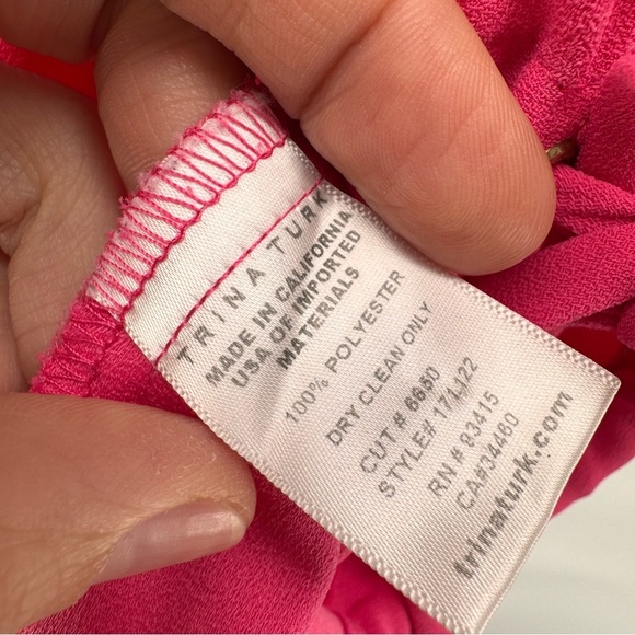 Trina Turk Pink Top Sleeveless Flap Pockets Cinched Medium - Picture 4 of 8